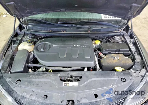 2015 Chrysler 200 C from USA, damaged, VIN 1C3CCCCG4FN525920